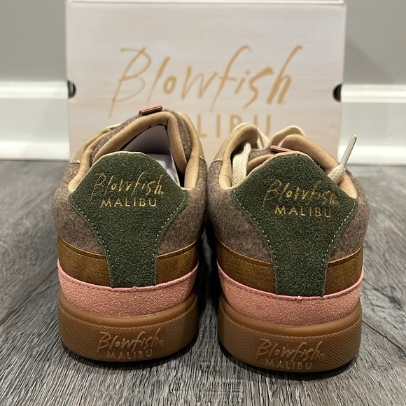 Blowfish NIB Malibu Women’s Tastic Lace Up Sneaker Whiskey Flannel Multicolor 7 - Picture 12 of 14